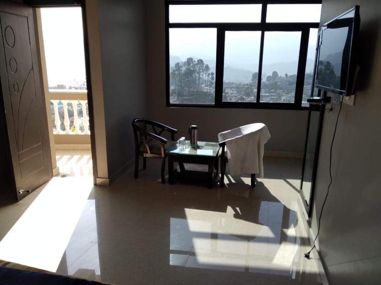 Hotel-78 Pithoragarh Exterior photo